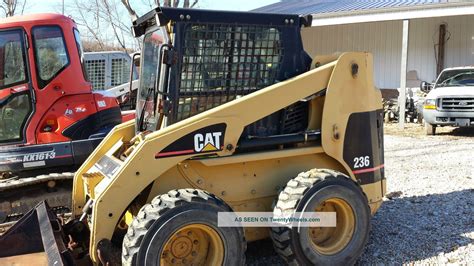 cat 236 skid steer specifications|cat 236 skid steer specs.